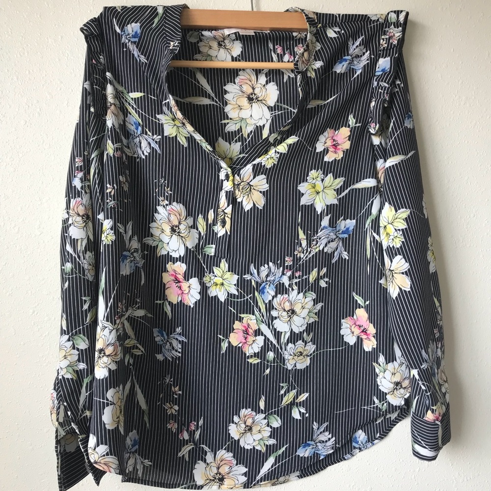 C&E floral ruffle shoulder top